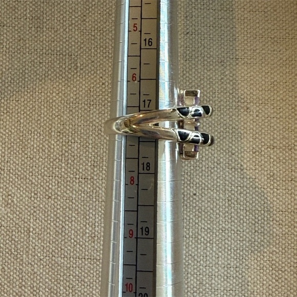 Unique 925 Sterling Silver Amethyst Ring Size 7 - Picture 5 of 6